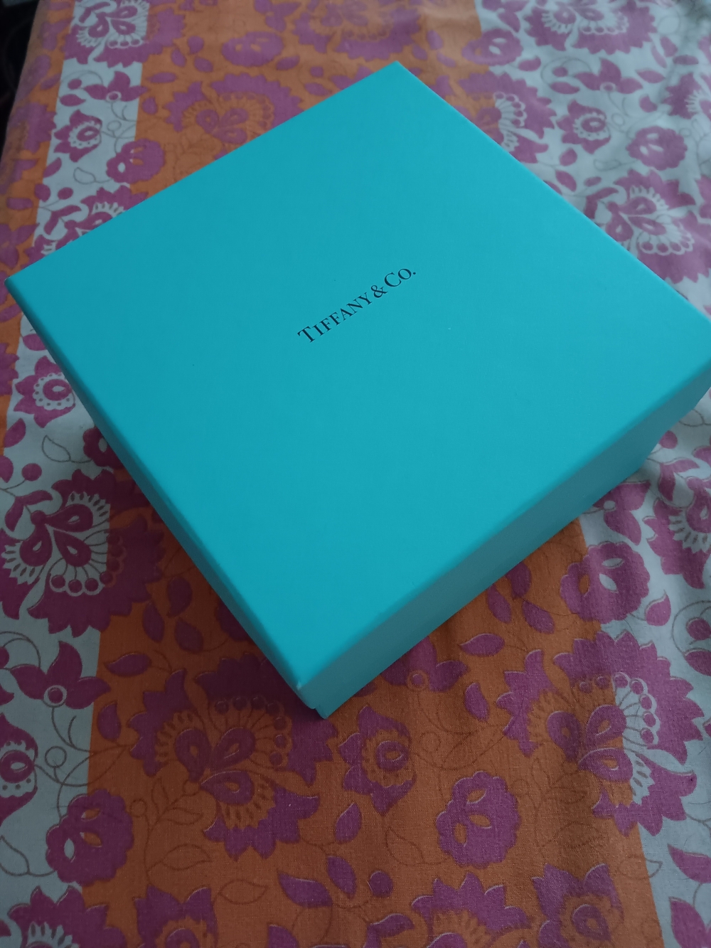 Tiffany & Co. Blue Signature B8x